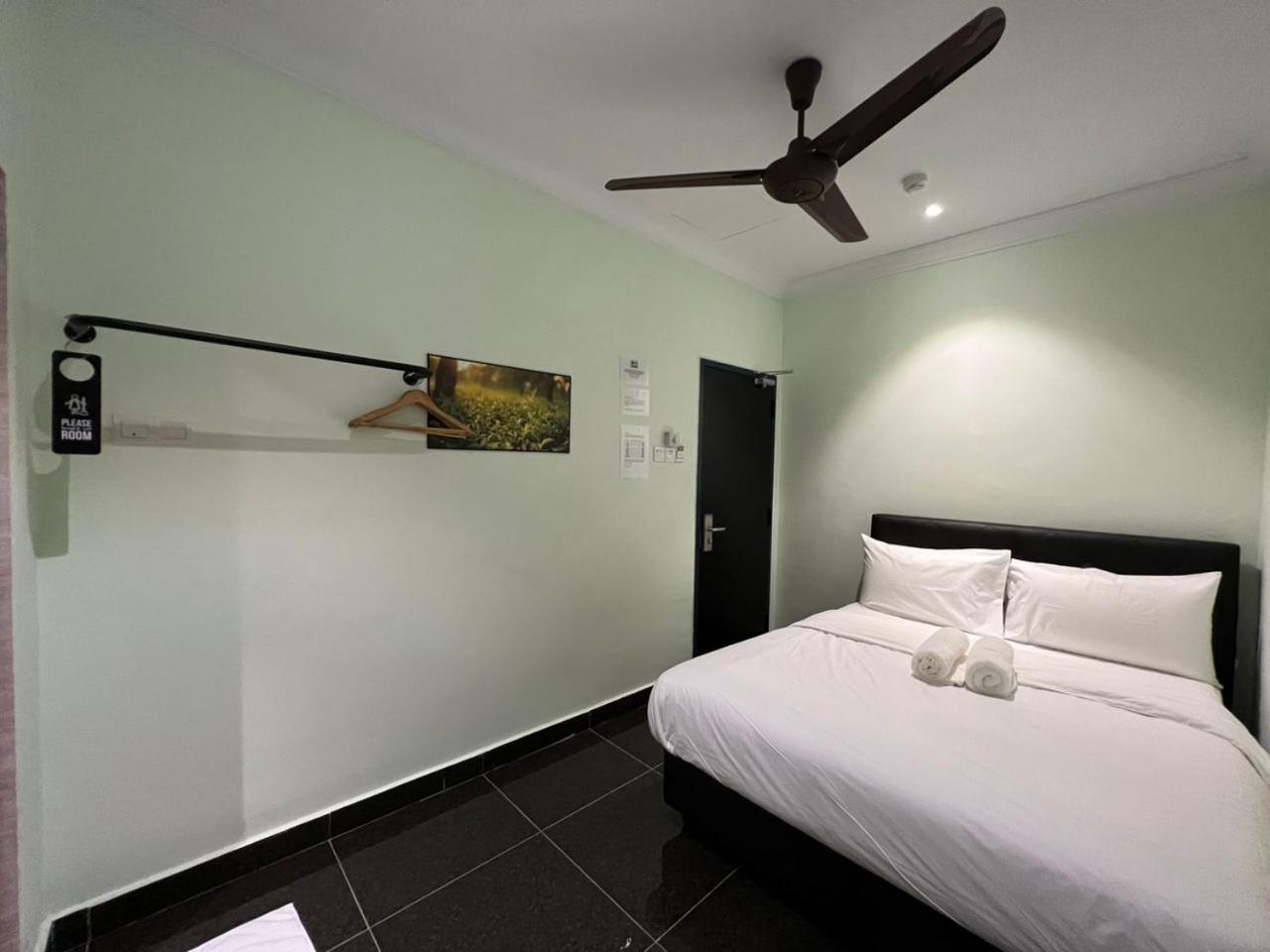 I Go Inn Bandar Saujana Putra Ngoại thất bức ảnh